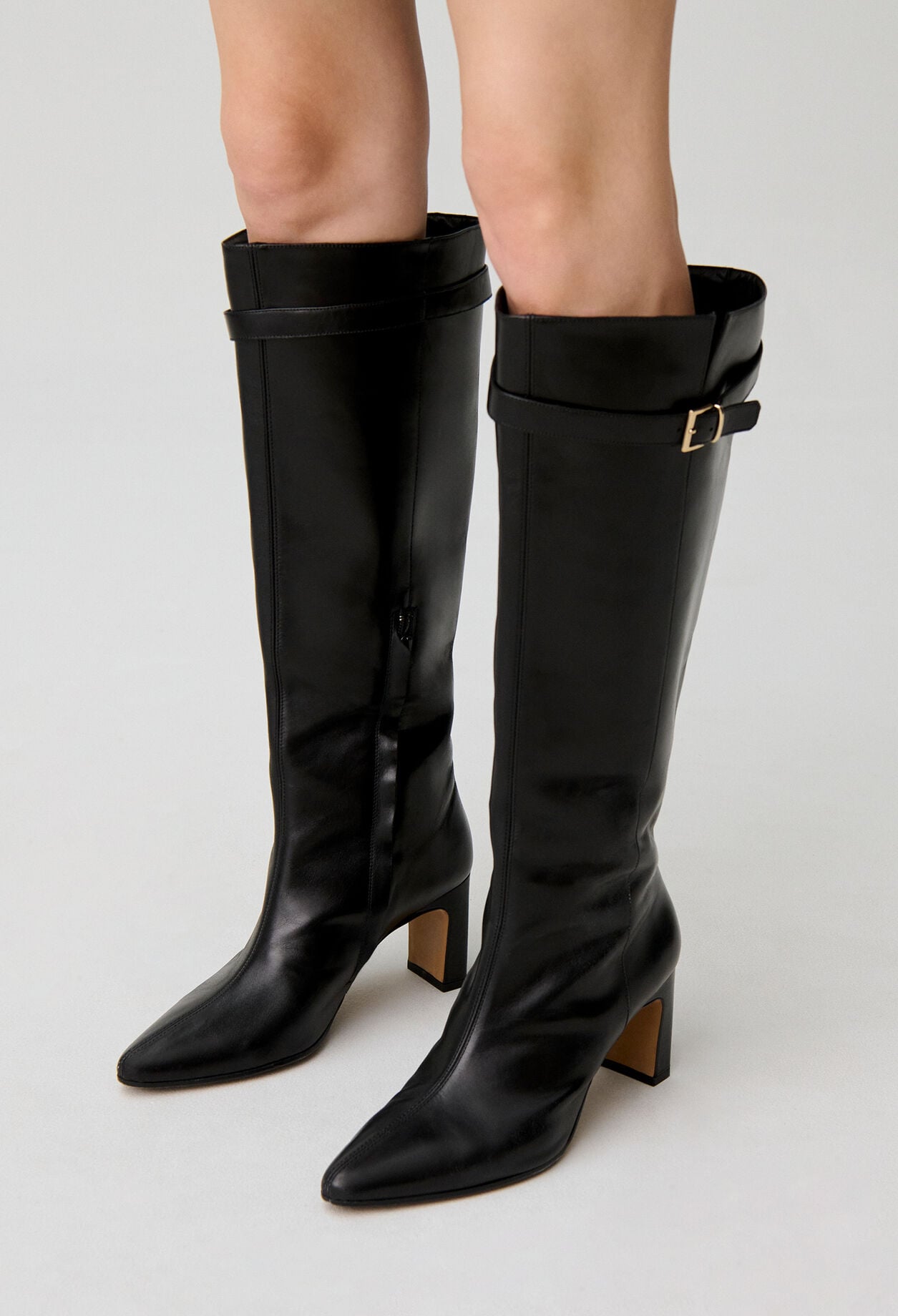 High smooth waxed leather boots