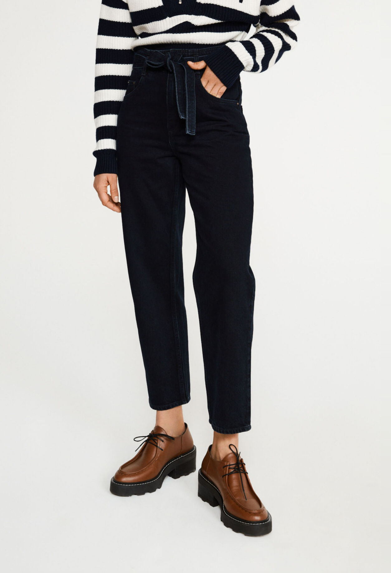 Raw-edged cropped jeans Raw-edged cropped jeans