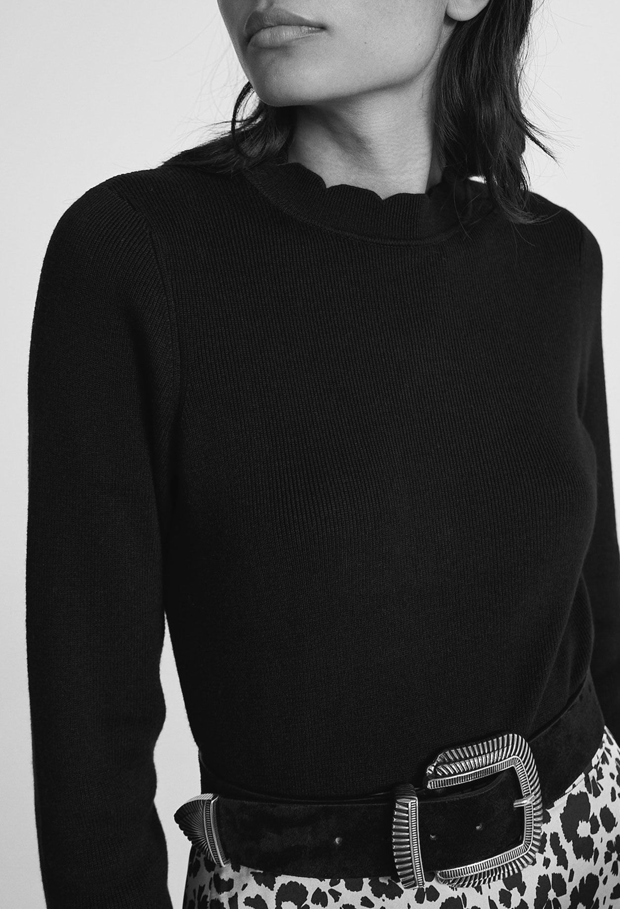 Long-sleeved pullover Long-sleeved pullover