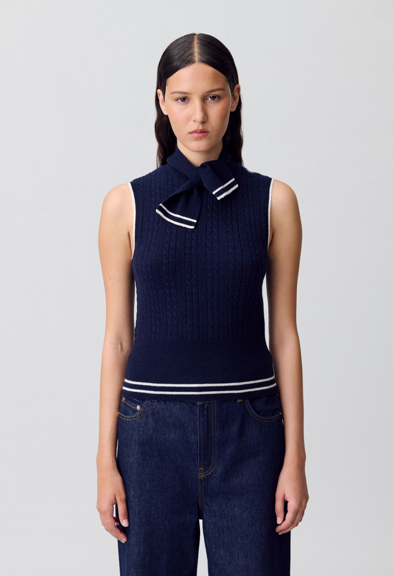 Sleeveless jumper Sleeveless jumper