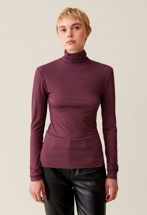 Fitted Funnel Neck Top