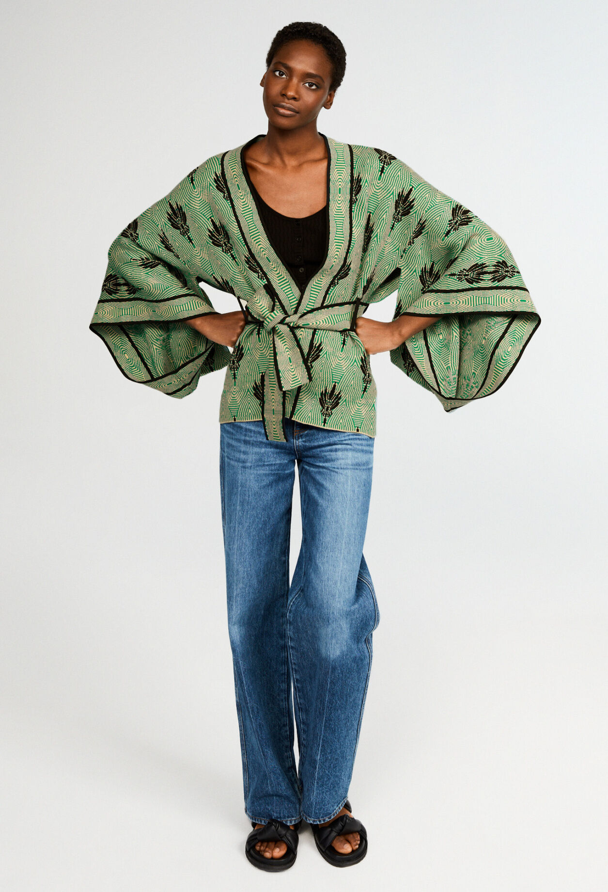 Kimono-style cardigan Kimono-style cardigan