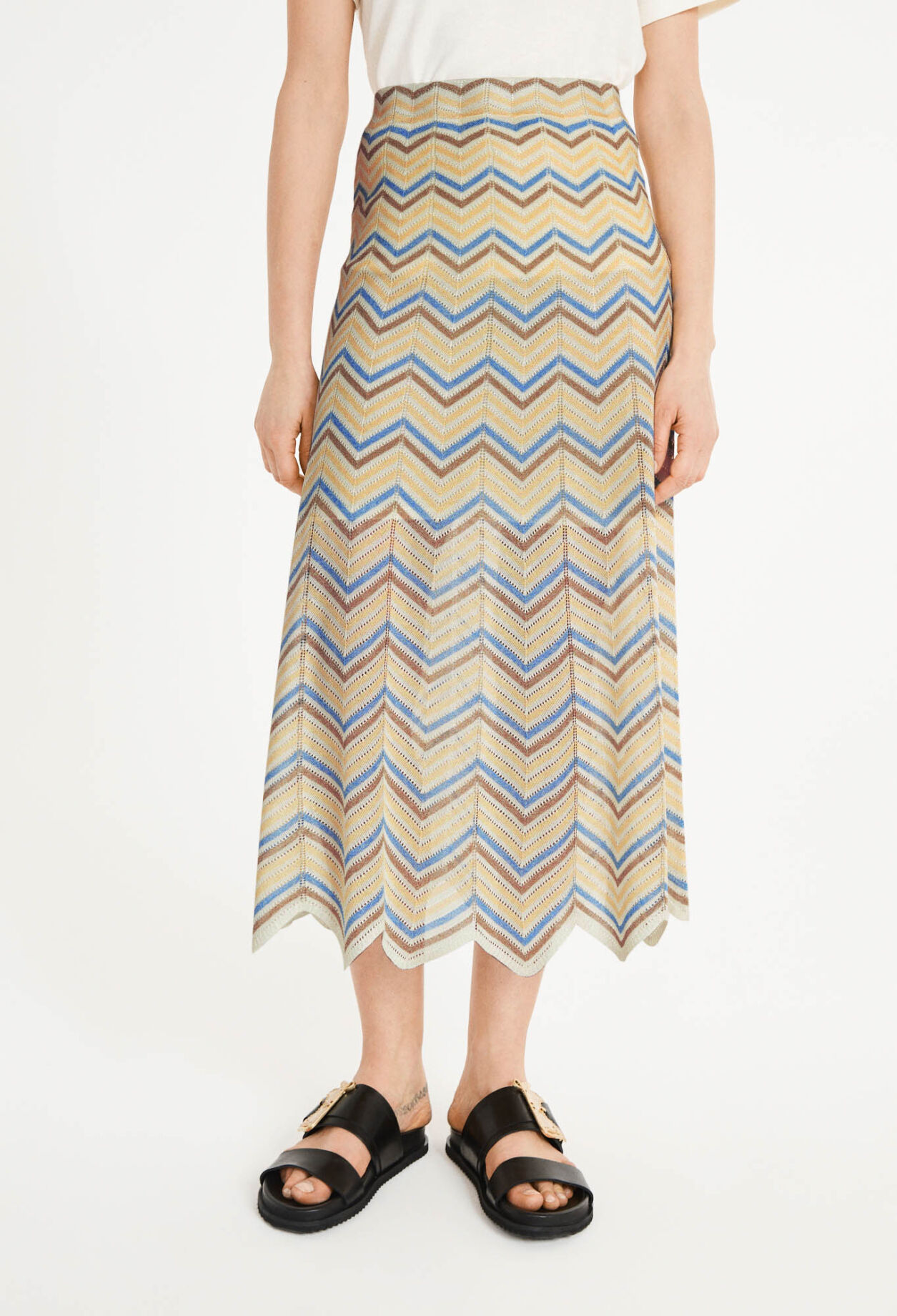 Long knit skirt