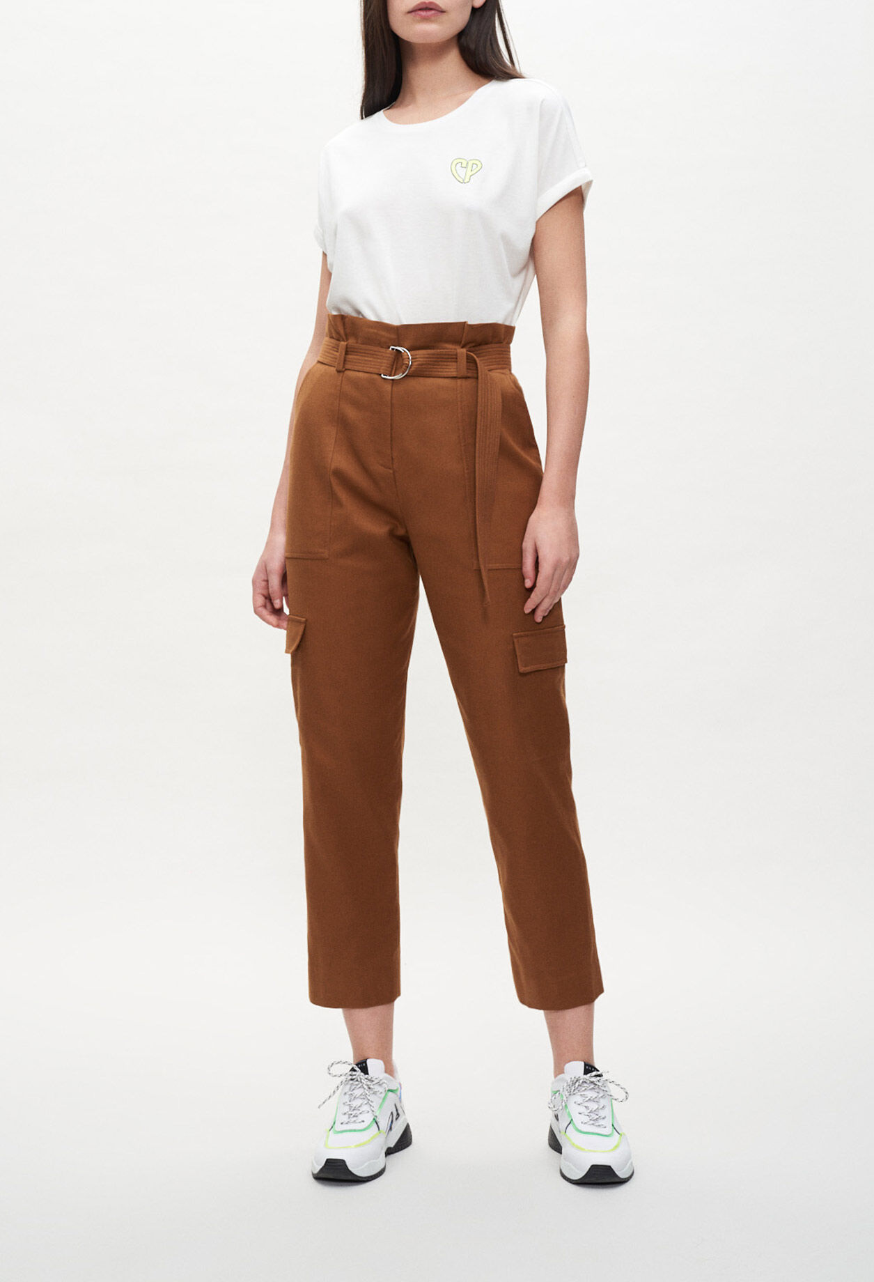 Straight-leg trousers with pockets Straight-leg trousers with pockets