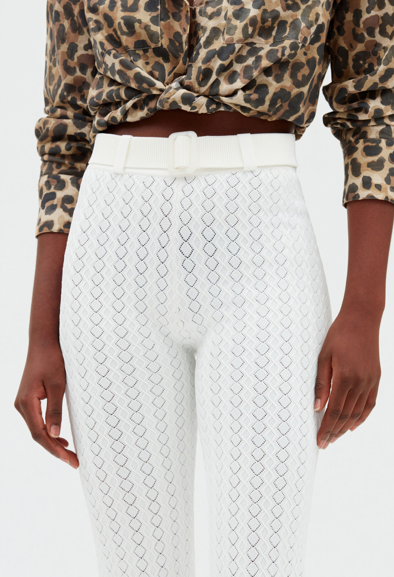 Off-whit knit trousers