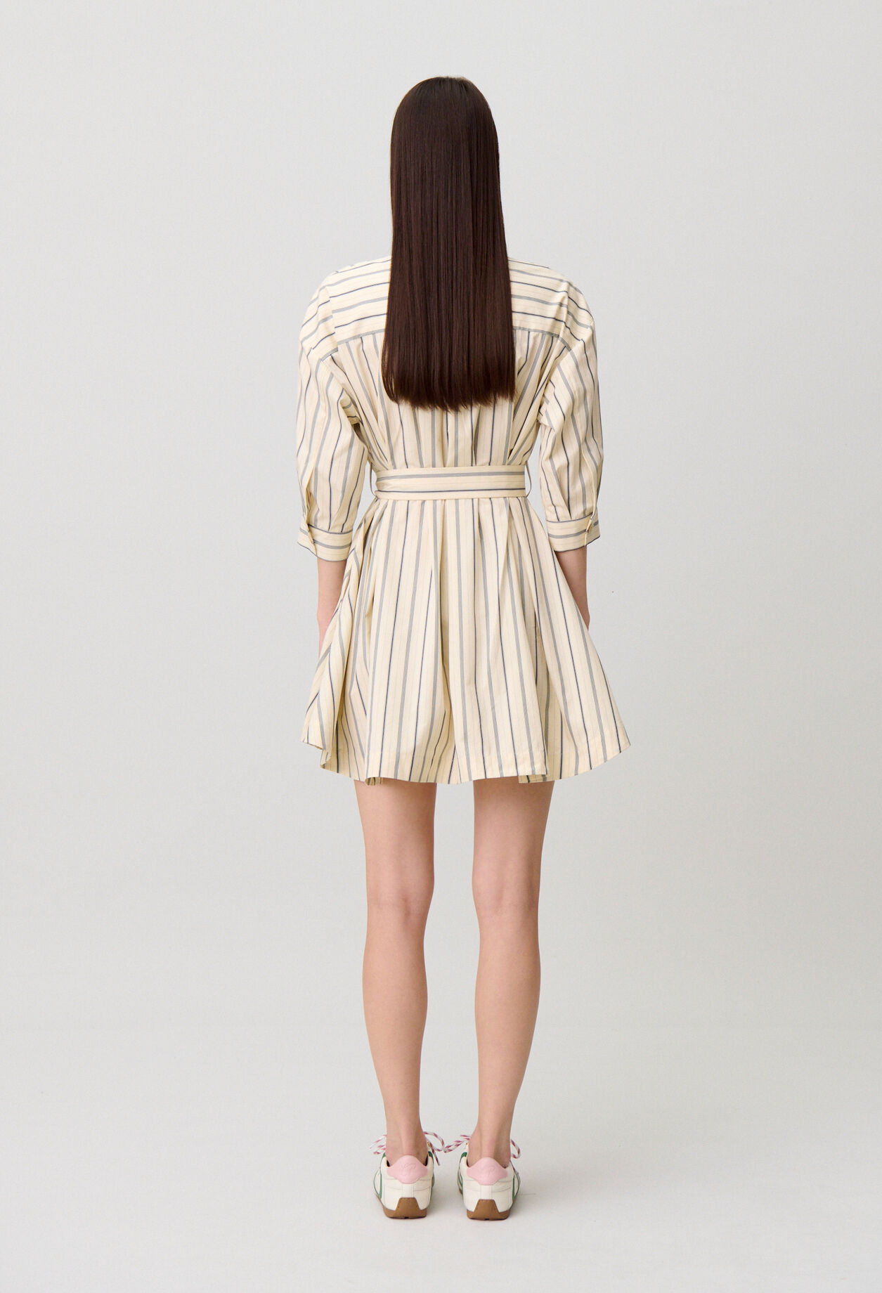 Fitted cotton shirt dress