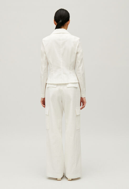 White slim-fit suit jacket