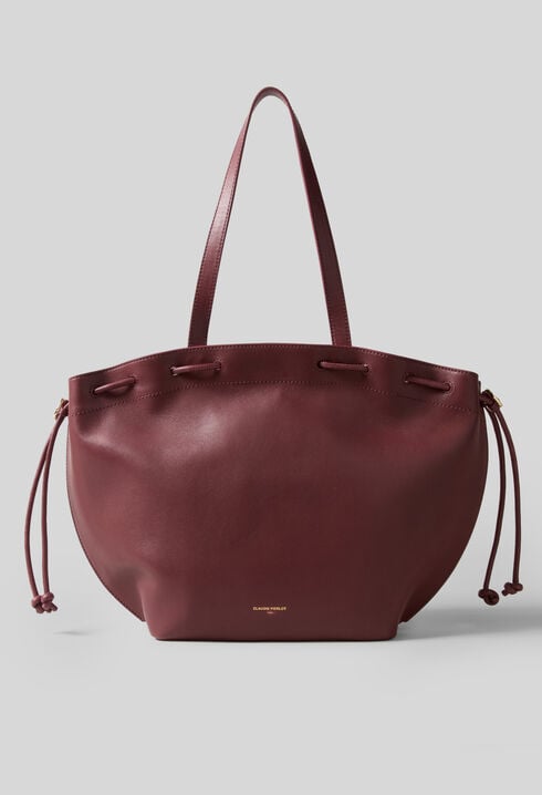 Smooth leather tote with gold logo