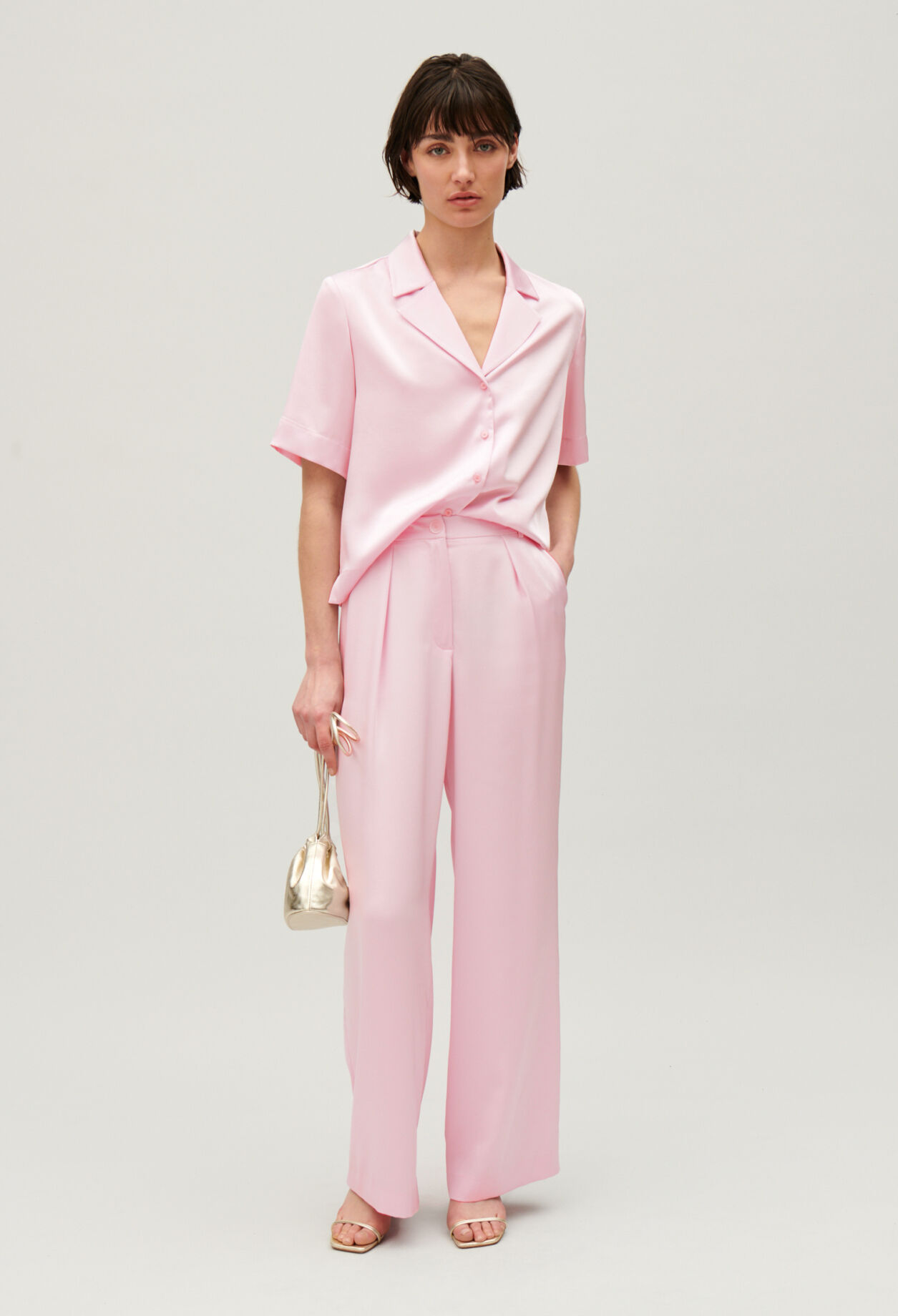 Floaty short-sleeved shirt