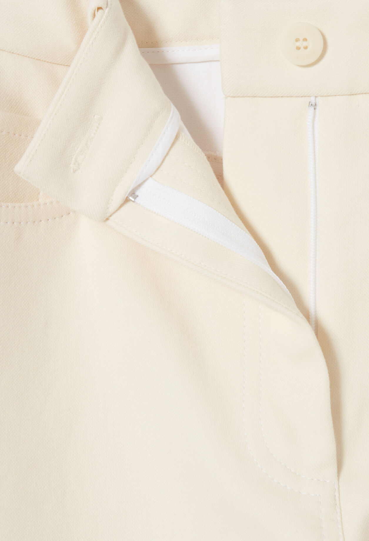 Elegant straight cotton trousers