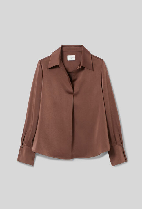 Collared flowy blouse