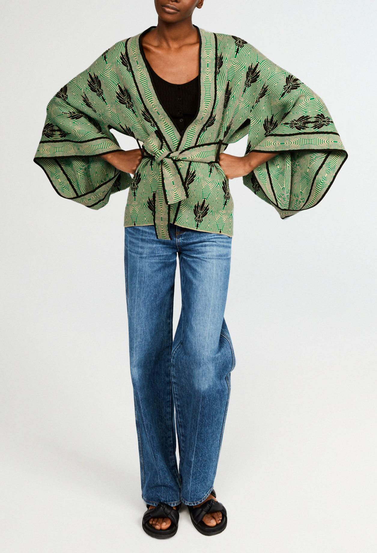 Kimono-style cardigan Kimono-style cardigan