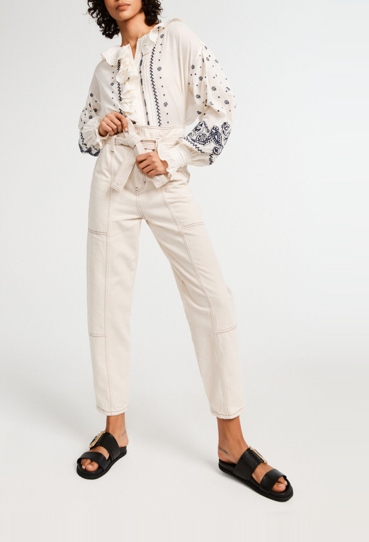 High-rise jeans High-rise jeans