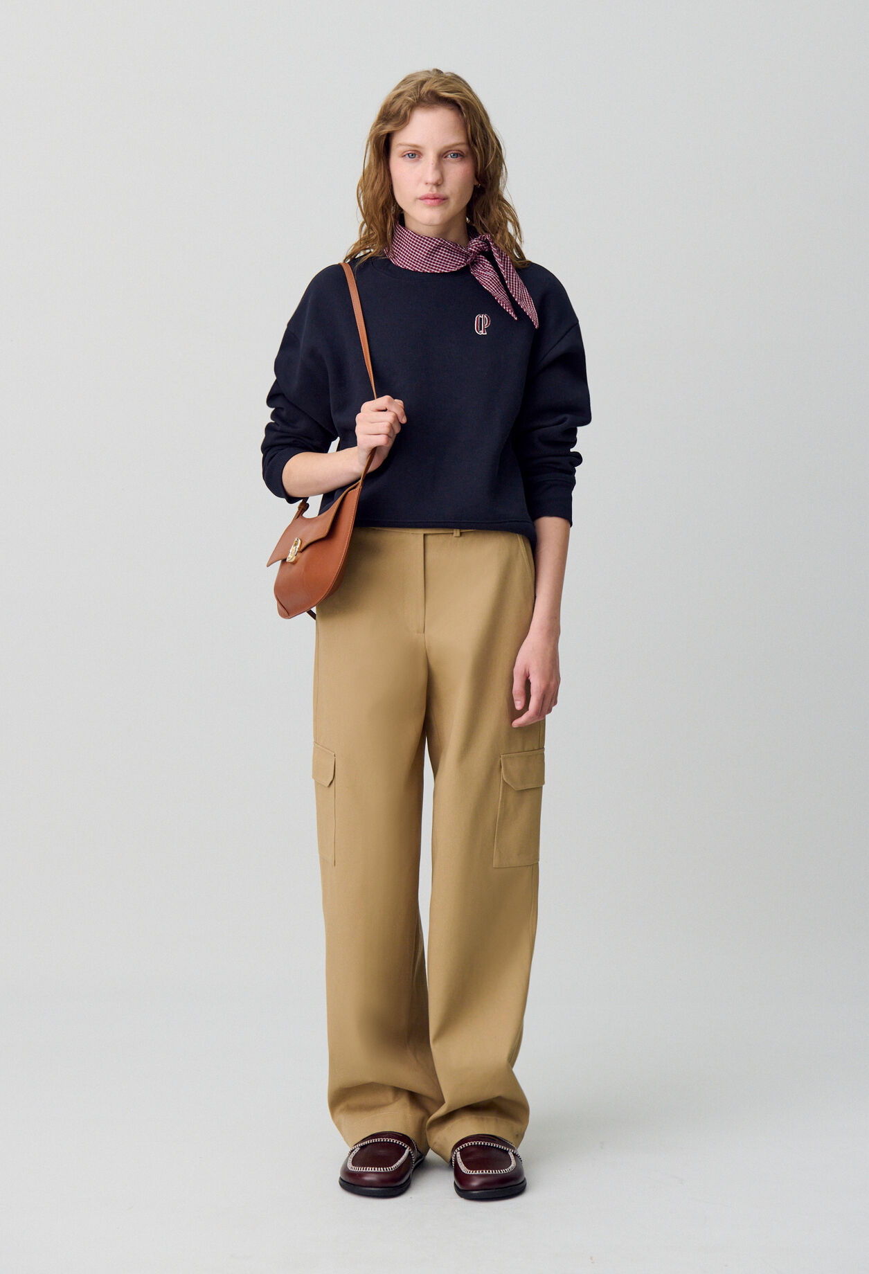 Scarf Collar Sweatshirt Scarf Collar Sweatshirt