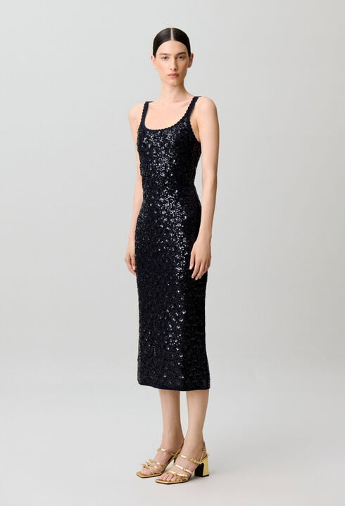 Long sequinned knitted dress