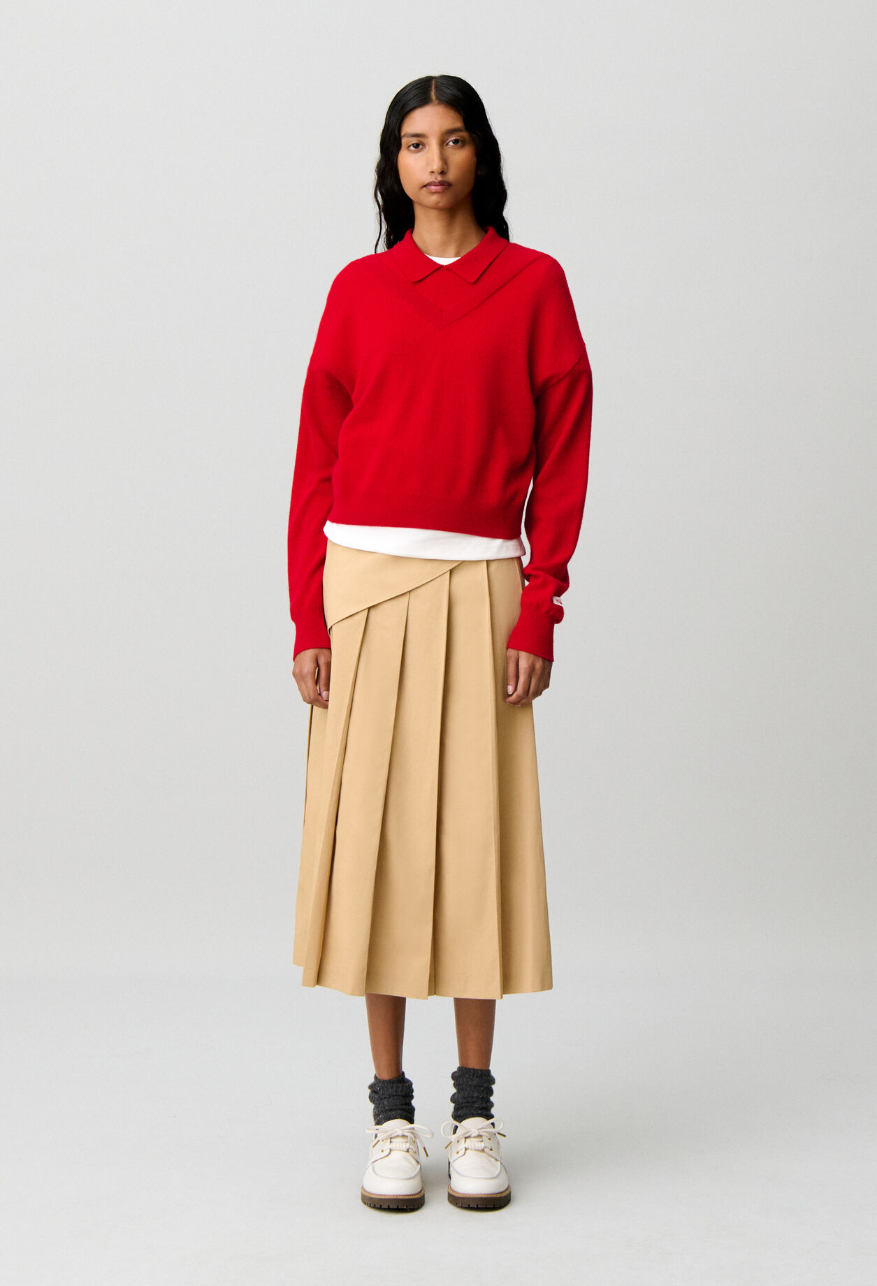 V-neck wool jumper
