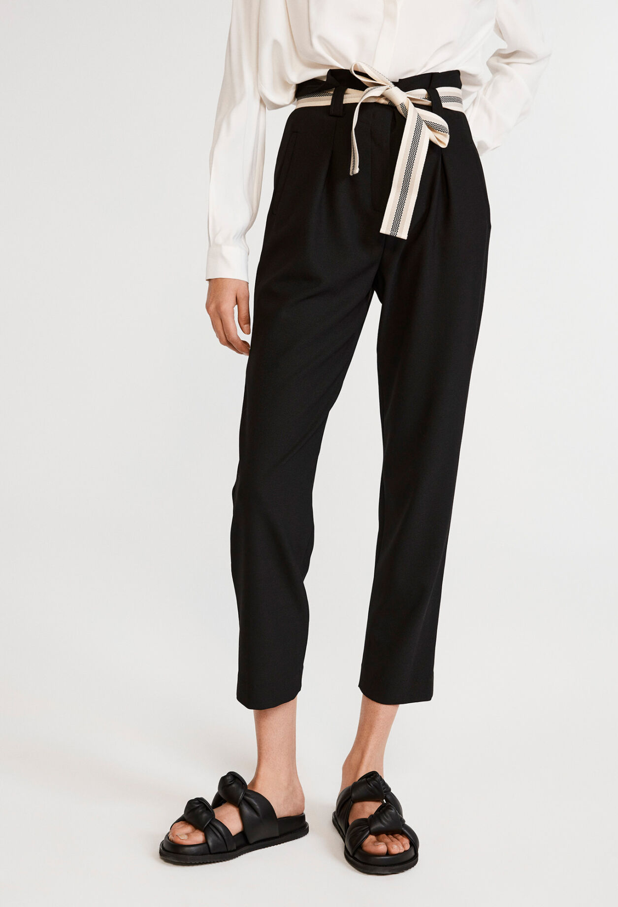 High-rise trousers High-rise trousers