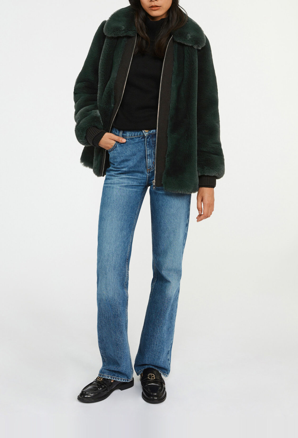 Manteau court fausse fourrure Manteau court fausse fourrure