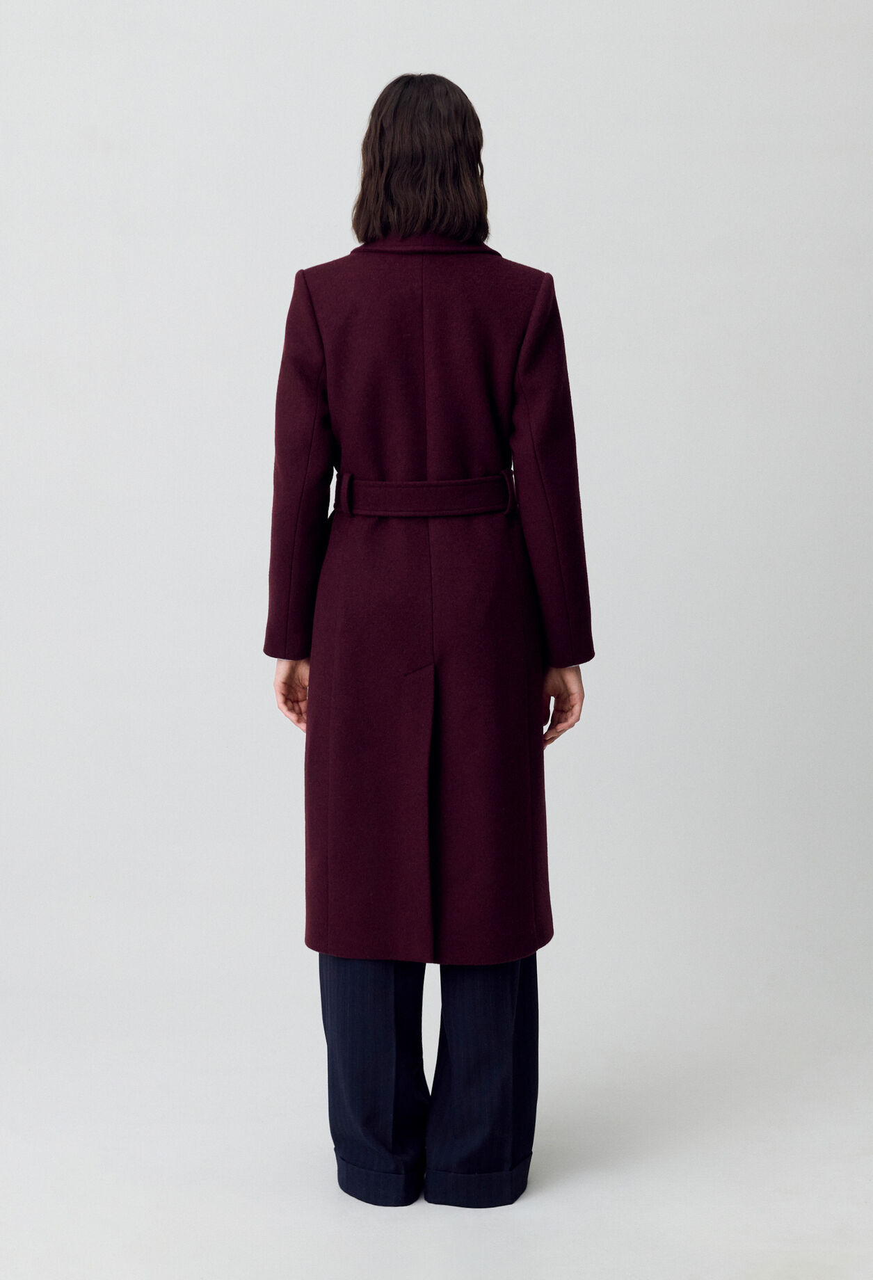 Long double-breasted wool coat Long double-breasted wool coat