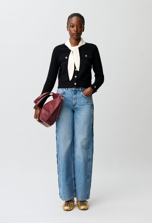 Short knitted skirt