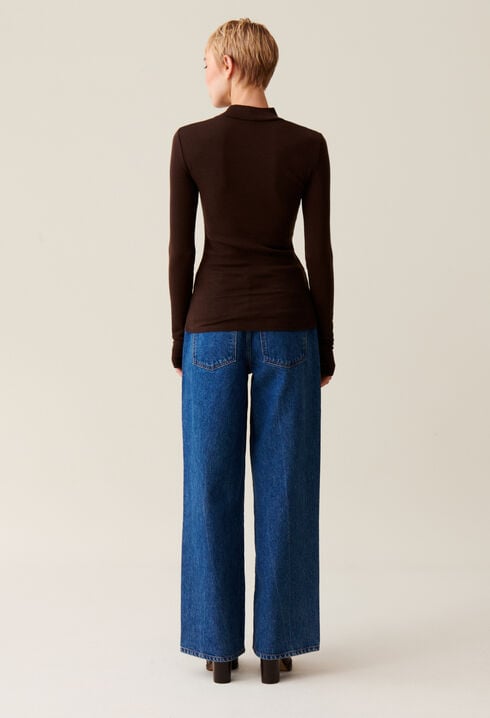 Wool top with long sleeves