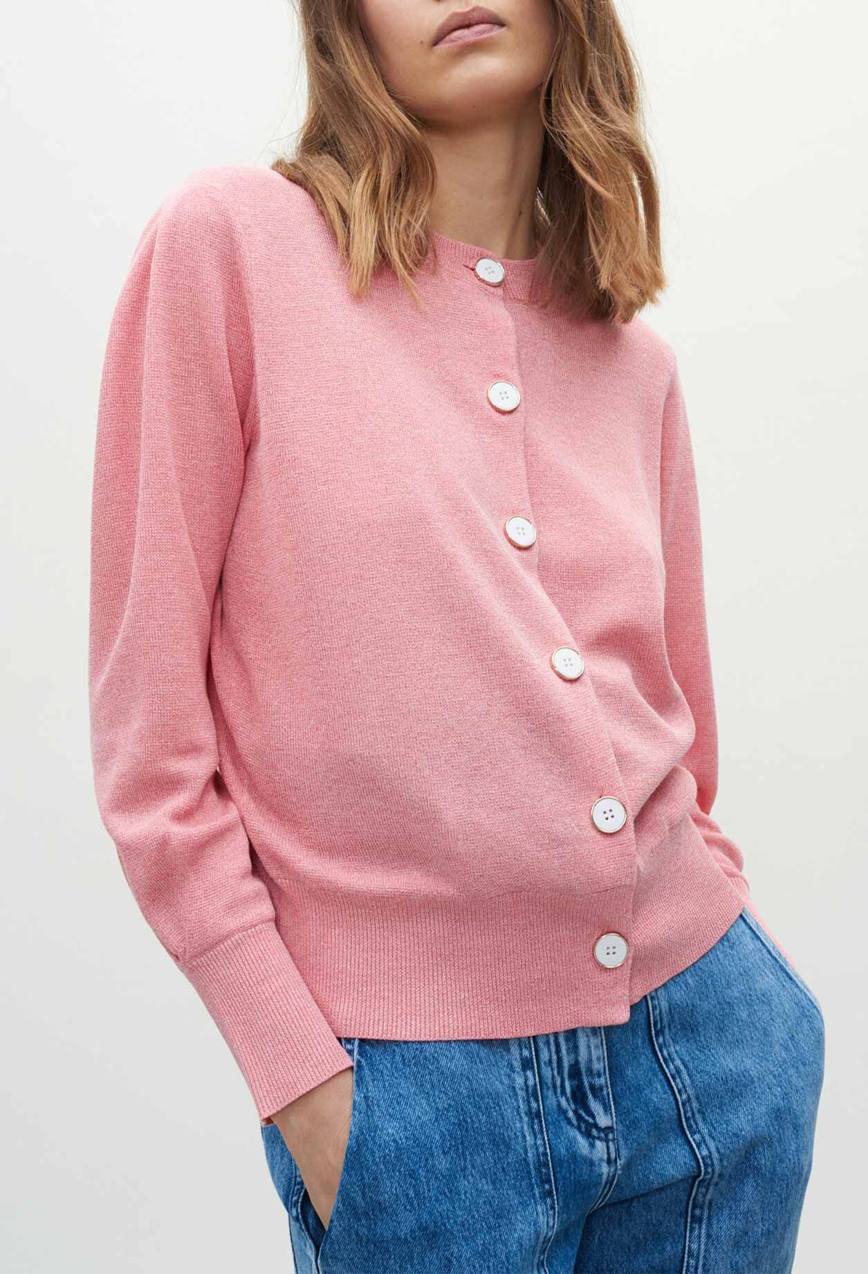 Round neck cardigan Round neck cardigan