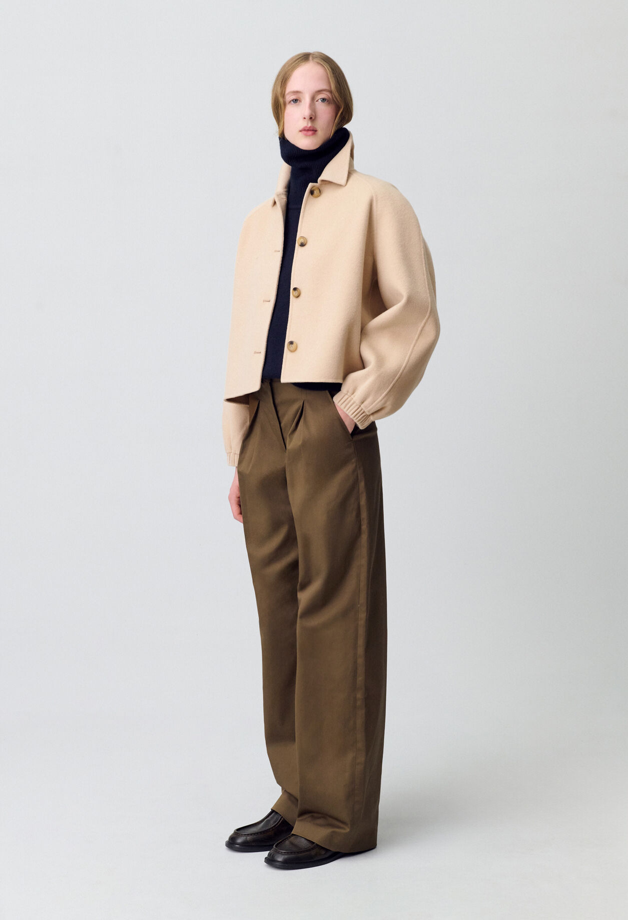 Short Shirt Collar Jacket