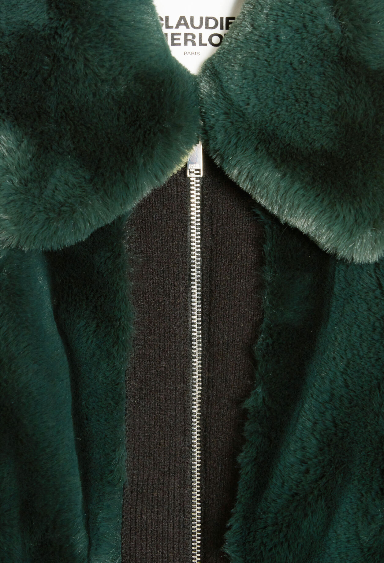 Manteau court fausse fourrure Manteau court fausse fourrure