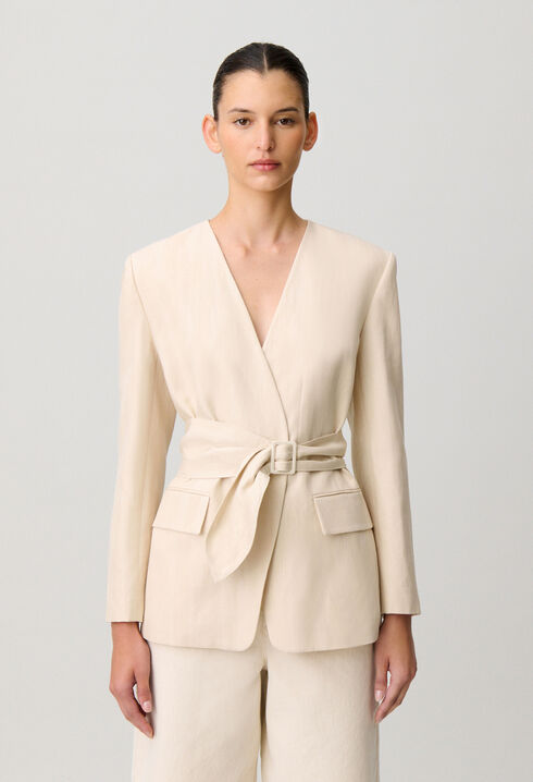 Kimono-collar tailored jacket