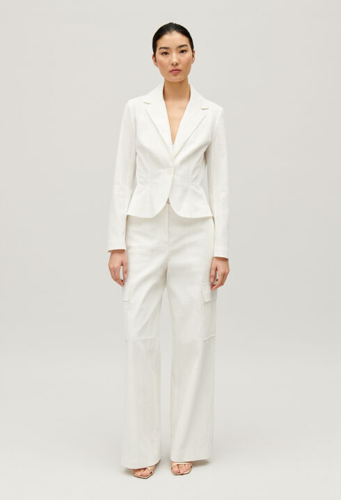 White slim-fit suit jacket