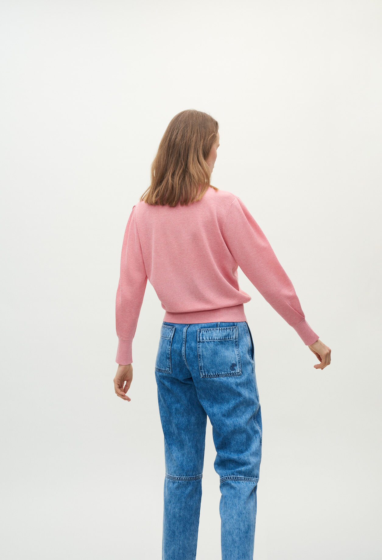 Round neck cardigan Round neck cardigan