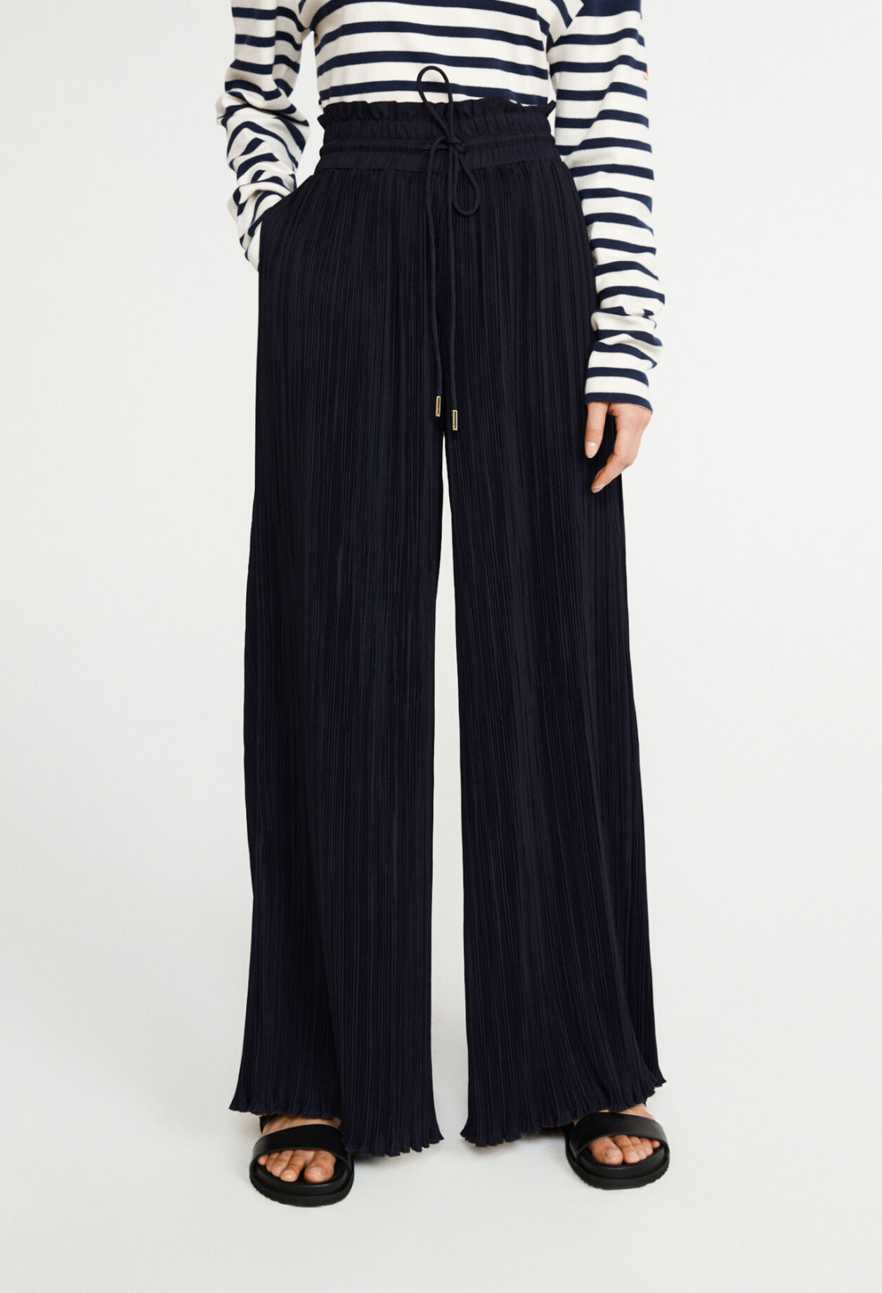 Pleated trousers Pleated trousers