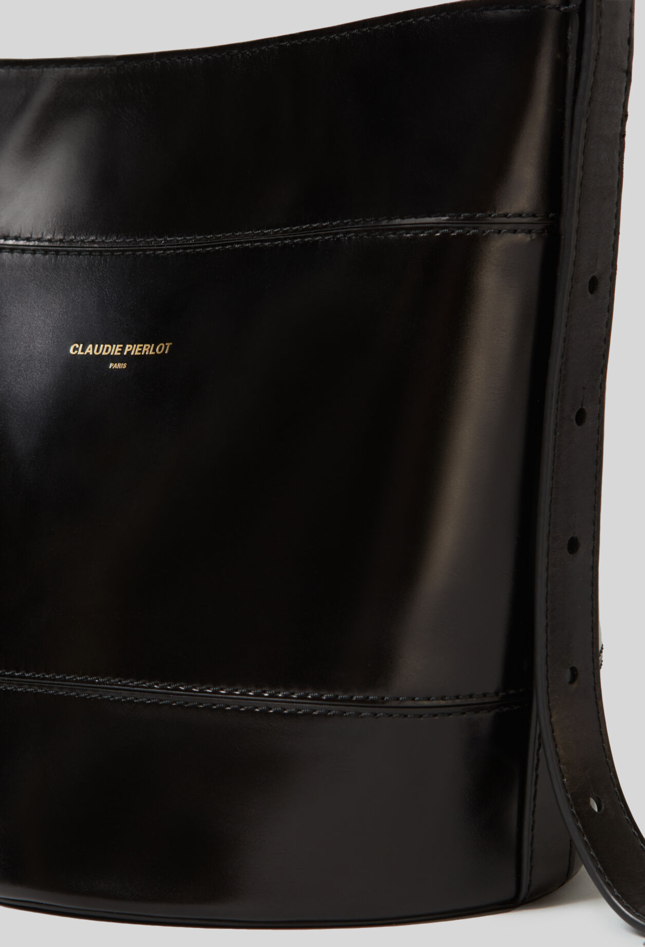 Solveig leather bucket bag