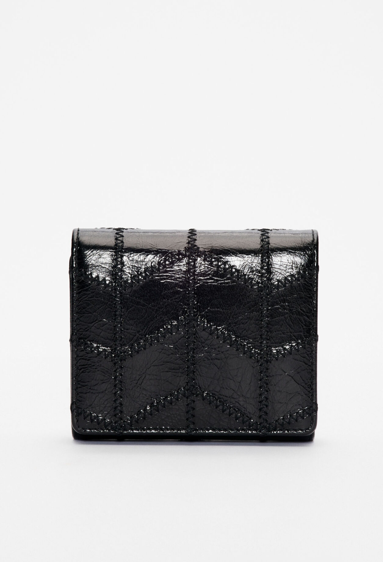 Patent leather purse