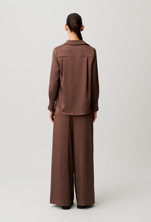 Collared flowy blouse