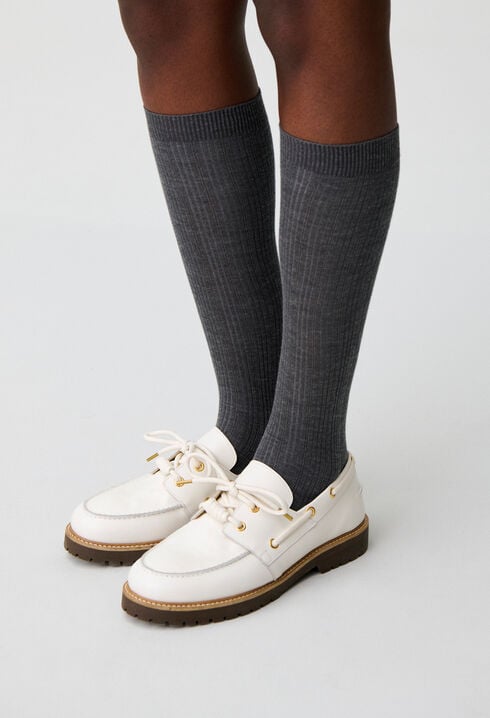 Leather boat shoes