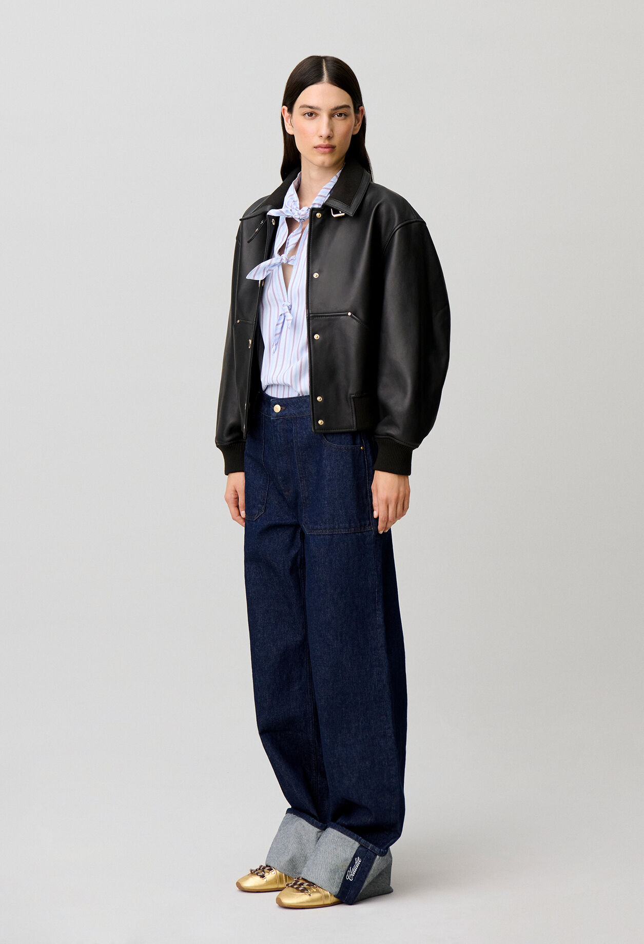Wide-leg jeans embroidered cuffs