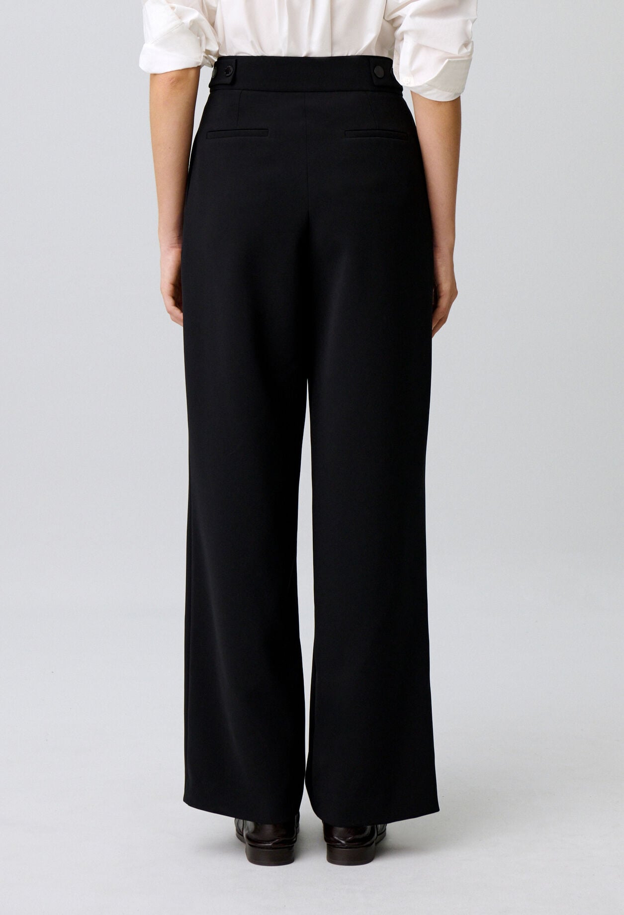 Tailored straight wide trousers