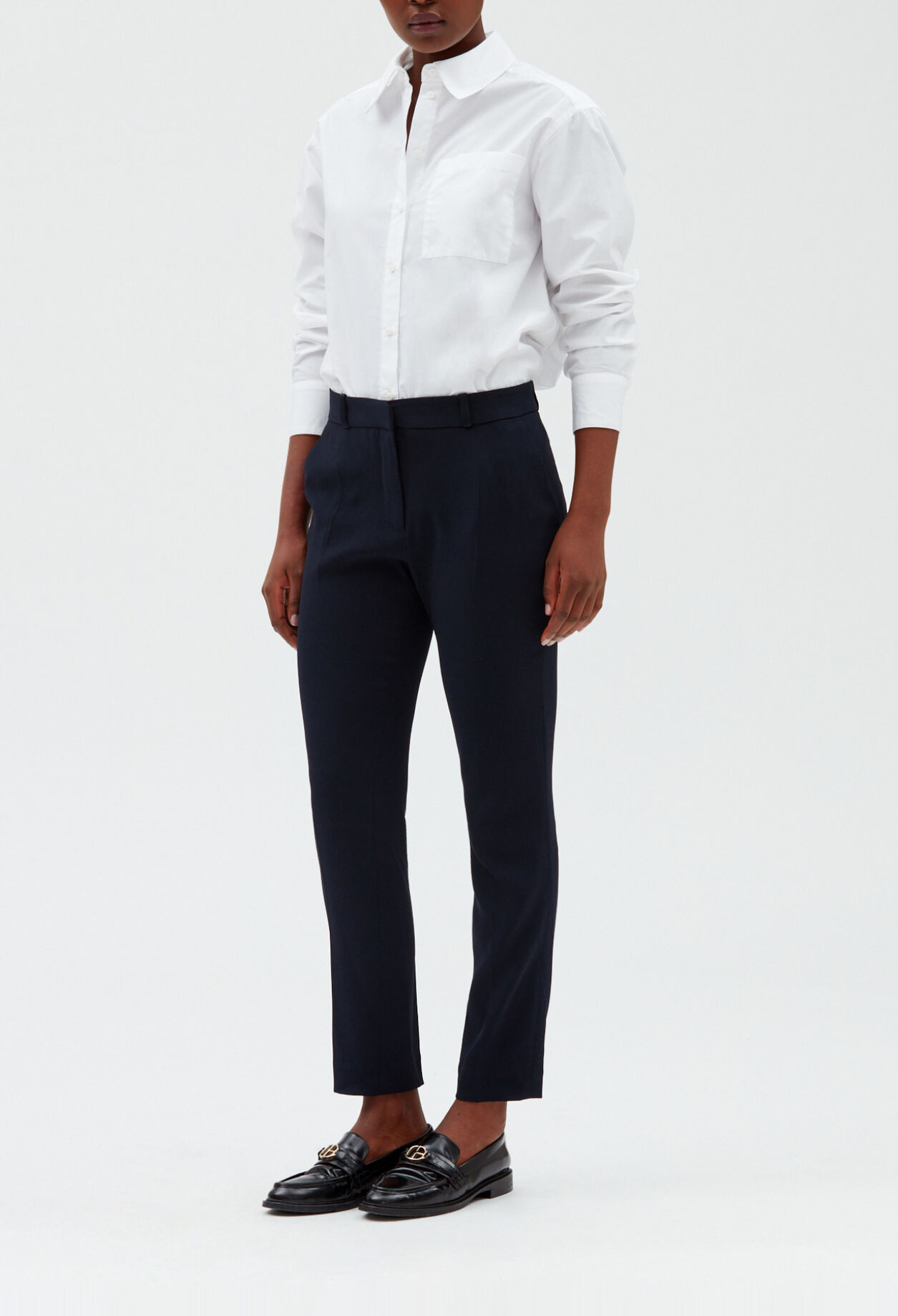 Plain coloured tailored trousers