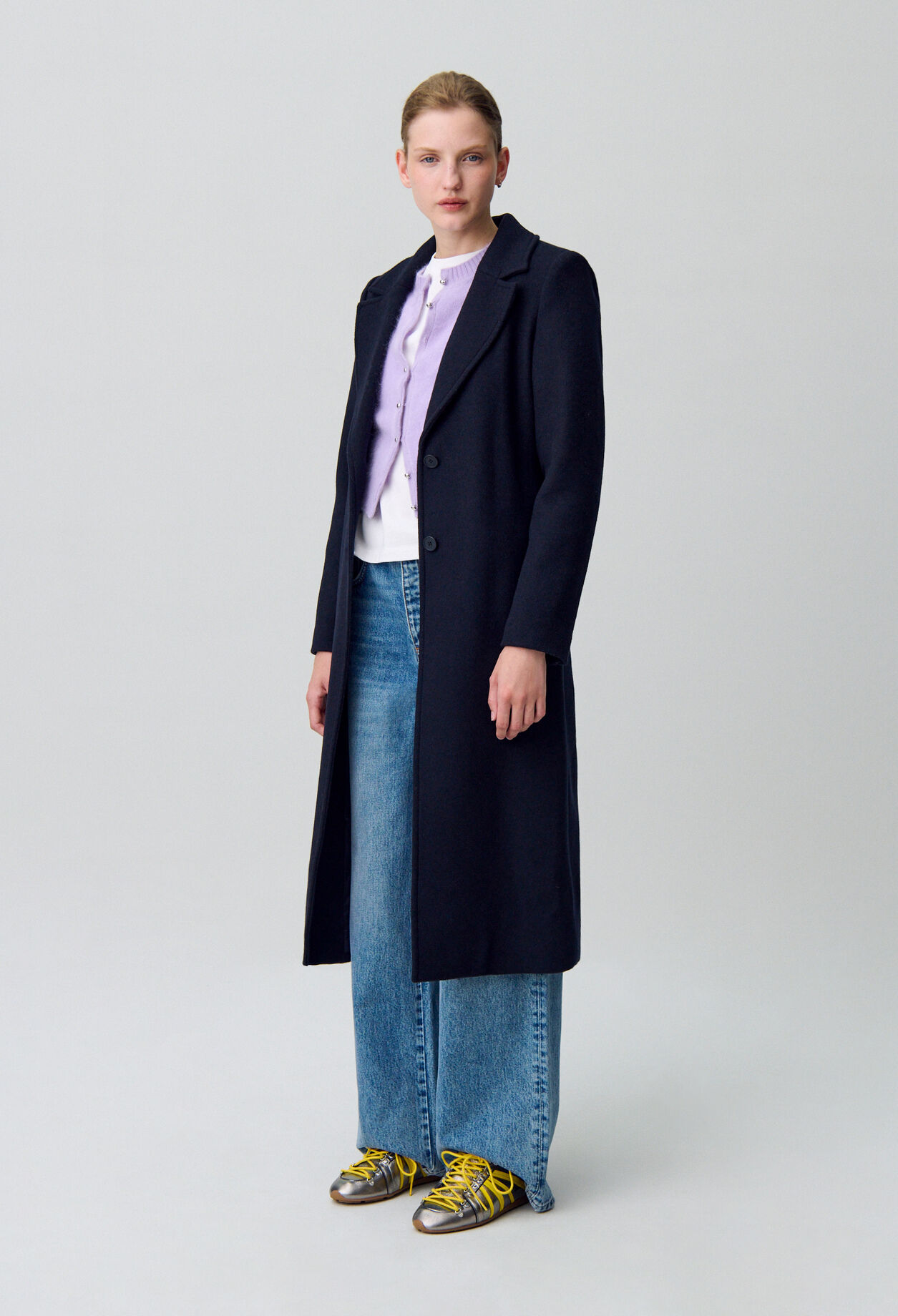 Long double-breasted wool coat Long double-breasted wool coat