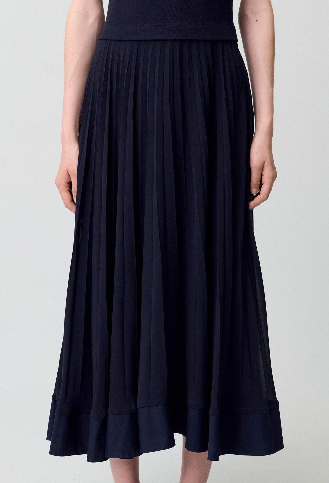 Navy blue long pleated dress