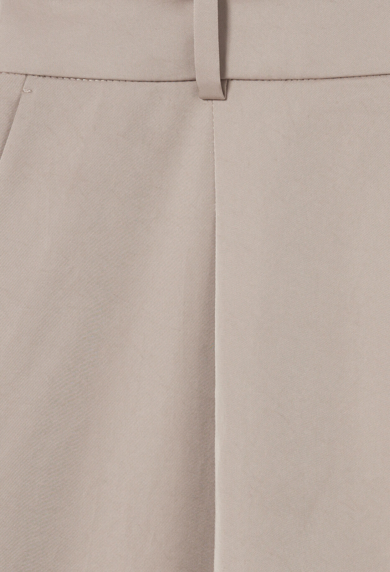 Pleated Bermuda Shorts