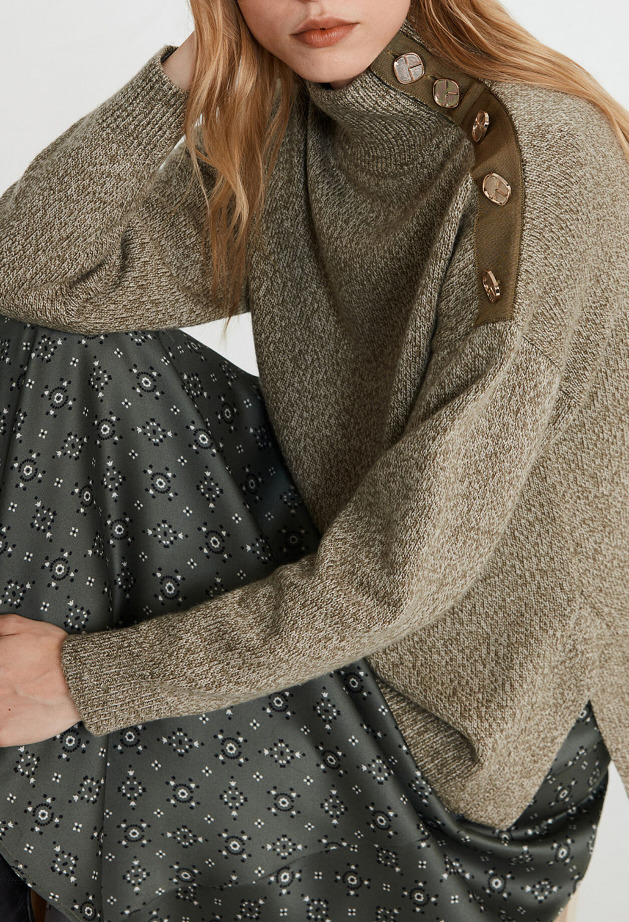 Oversize sweater in wool