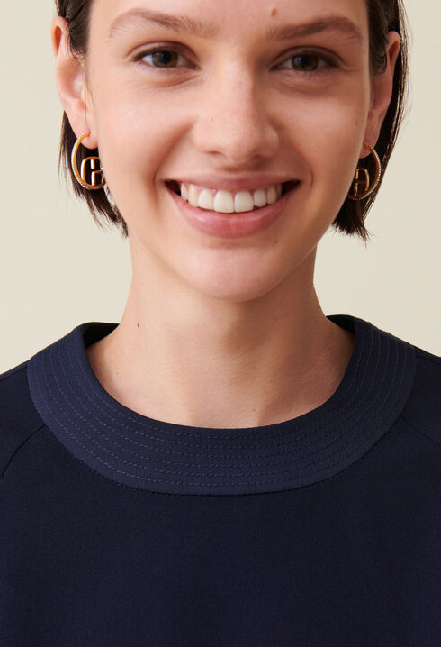 Navy belted flowy blouse