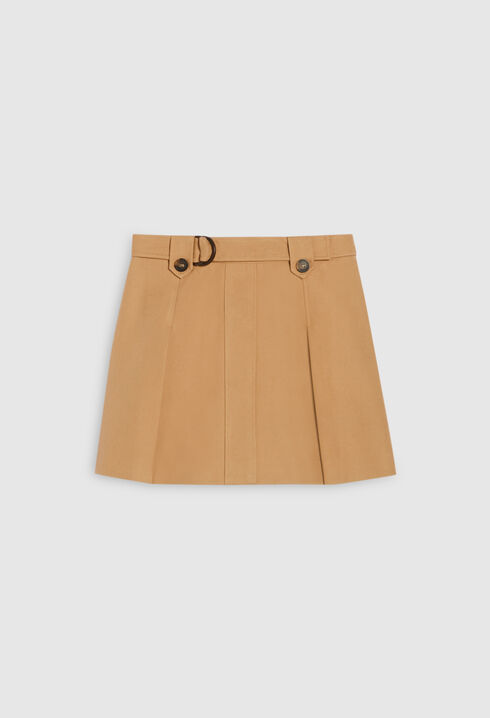 Short sand skirt