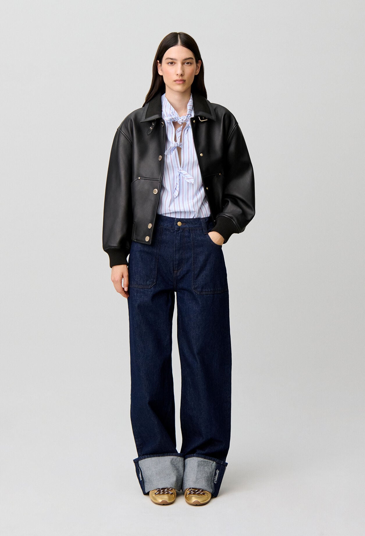 Wide-leg jeans embroidered cuffs